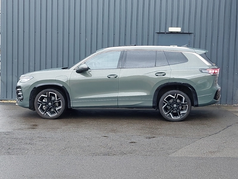 Used Volkswagen Touran 2025 for sale - 77580922: Photo 4