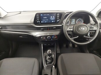 Used Hyundai i20 2021 for sale - 77563283: Photo