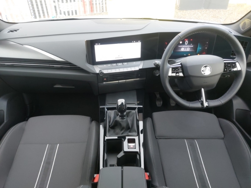 Used Vauxhall Astra 2025 for sale - 76822592: Photo 2