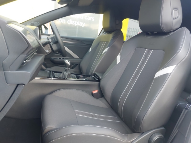 Used Vauxhall Astra 2025 for sale - 76822592: Photo 5