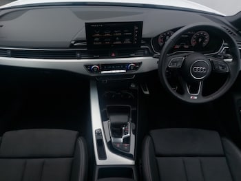 Used Audi A4 2023 for sale - 76180506: Photo 2