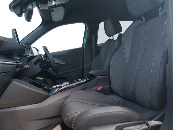 Used Peugeot 2008 2025 for sale - 76253935: Photo 5