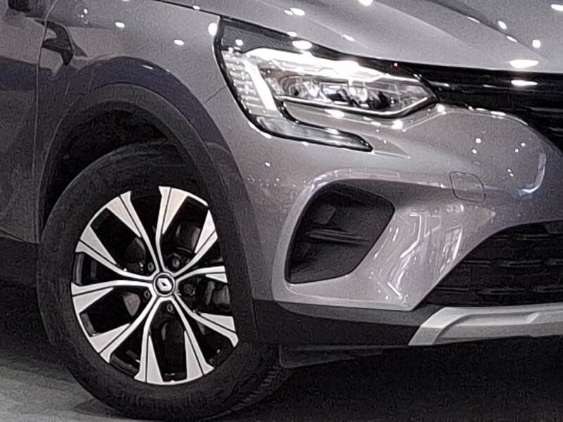 Used Renault Captur 2023 for sale - 77933765: Photo 9