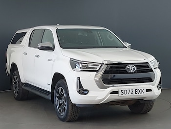 Used Toyota Hilux 2023 for sale - 75594873: Photo