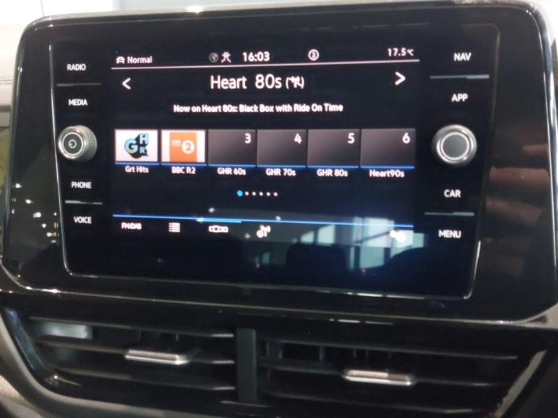 Used Volkswagen T-Roc 2023 for sale - 77682725: Photo 10