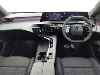 Used Peugeot 5008 2025 for sale - 76664146: Photo