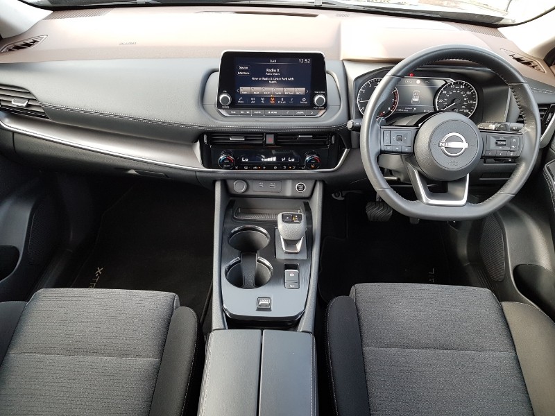 Used Nissan X-Trail 2024 for sale - 76492699: Photo 2