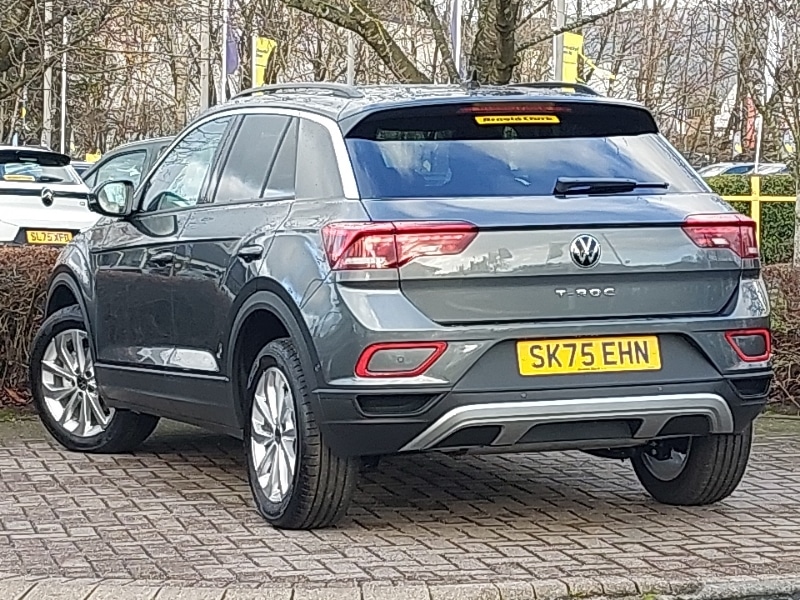 Used Volkswagen T-Roc 2025 for sale - 76849294: Photo 3