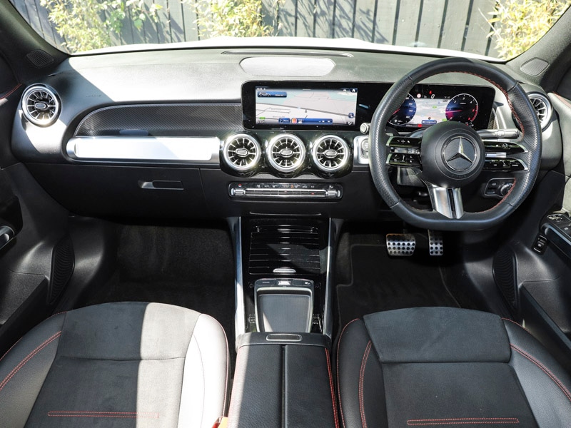 Used Mercedes-Benz GLB 2024 for sale - 76861540: Photo 2