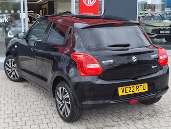 Used Suzuki Swift 2022 for sale - 75640408: Photo