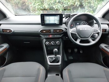 Used Dacia Sandero Stepway 2023 for sale - 77240829: Photo