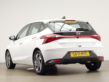 Used Hyundai i20 2021 for sale - 75628731: Photo