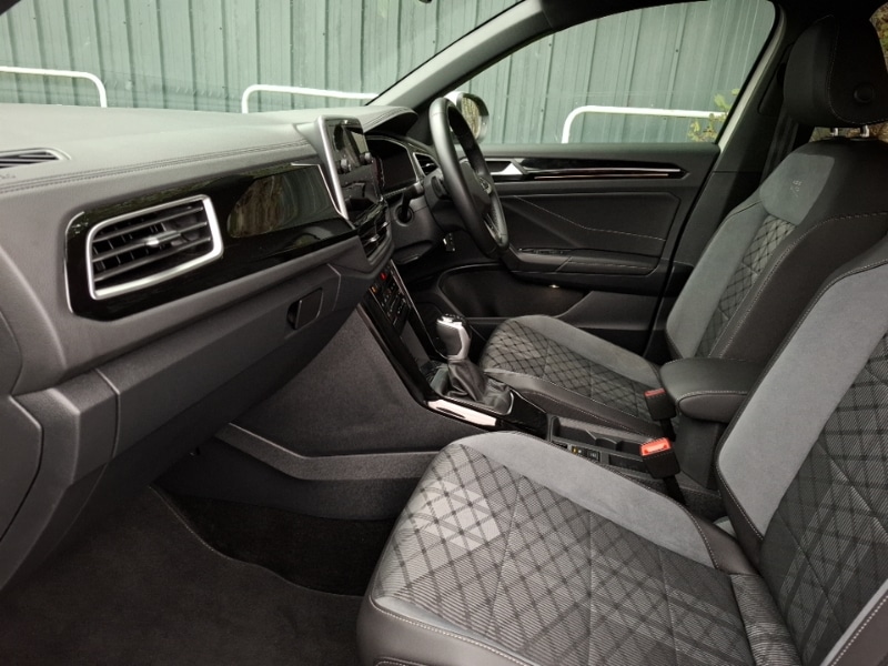 Used Volkswagen T-Roc 2024 for sale - 77648731: Photo 5