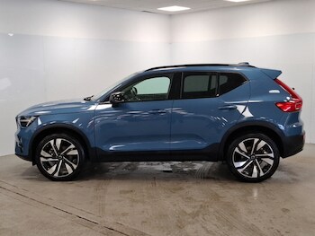Used Volvo XC40 2024 for sale - 76442311: Photo
