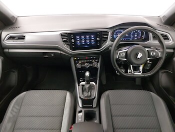 Used Volkswagen T-Roc 2021 for sale - 77732134: Photo