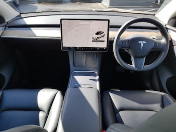 Used Tesla Model Y 2022 for sale - 75925841: Photo