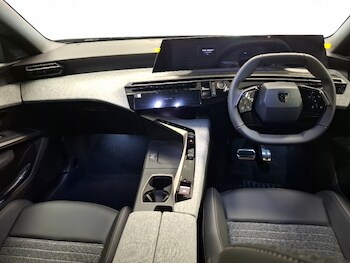 Used Peugeot 3008 2025 for sale - 77503637: Photo