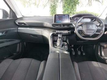 Used Peugeot 5008 2022 for sale - 76527578: Photo