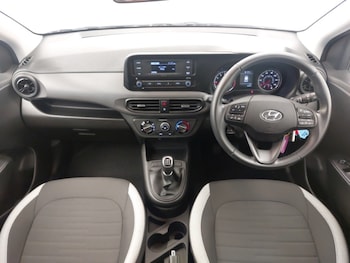 Used Hyundai i10 2023 for sale - 75946190: Photo
