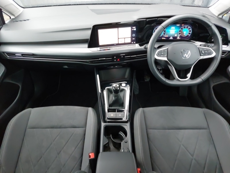 Used Volkswagen Golf 2024 for sale - 77912298: Photo 2