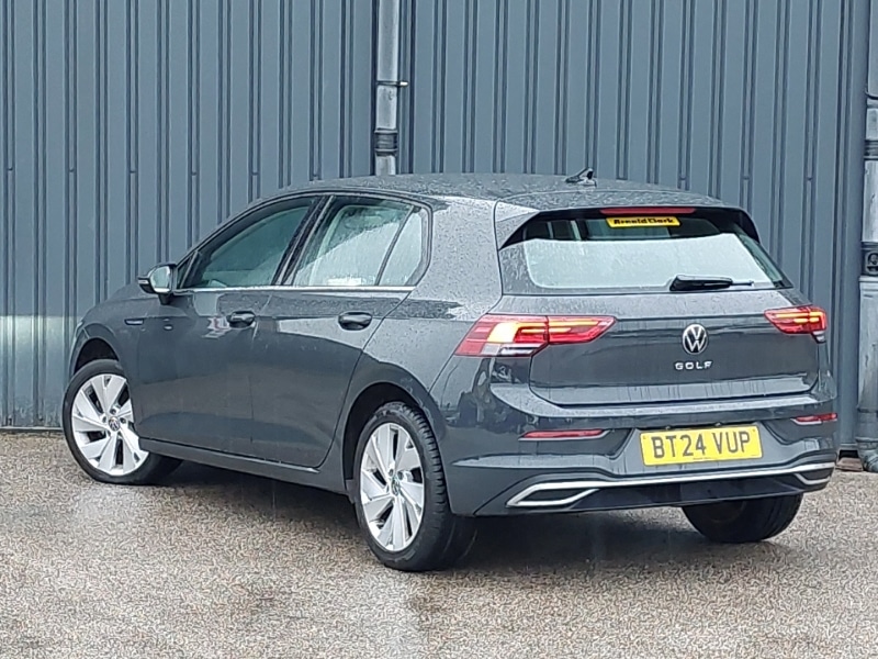 Used Volkswagen Golf 2024 for sale - 77912298: Photo 3