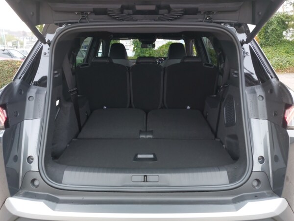 Used Peugeot 5008 2025 for sale - 76269396: Photo 8