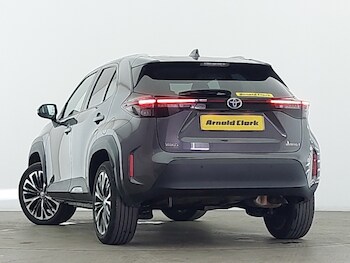 Used Toyota Yaris Cross 2022 for sale - 76483713: Photo