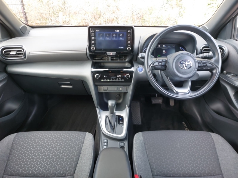 Used Toyota Yaris Cross 2022 for sale - 76898166: Photo 2