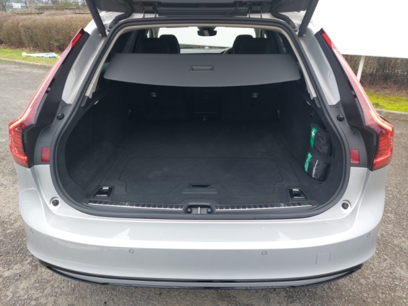 Used Volvo V90 2025 for sale - 77874984: Photo 8