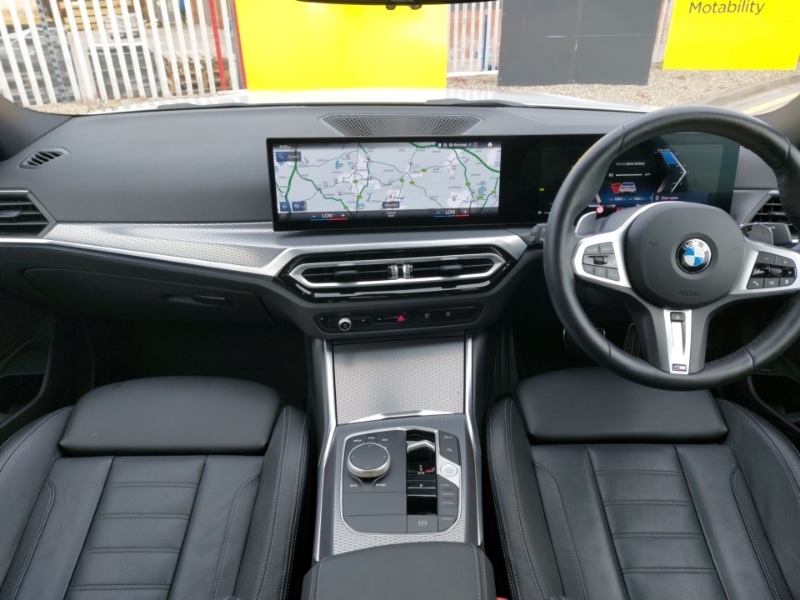 Used BMW 3 Series 2024 for sale - 76459543: Photo 2