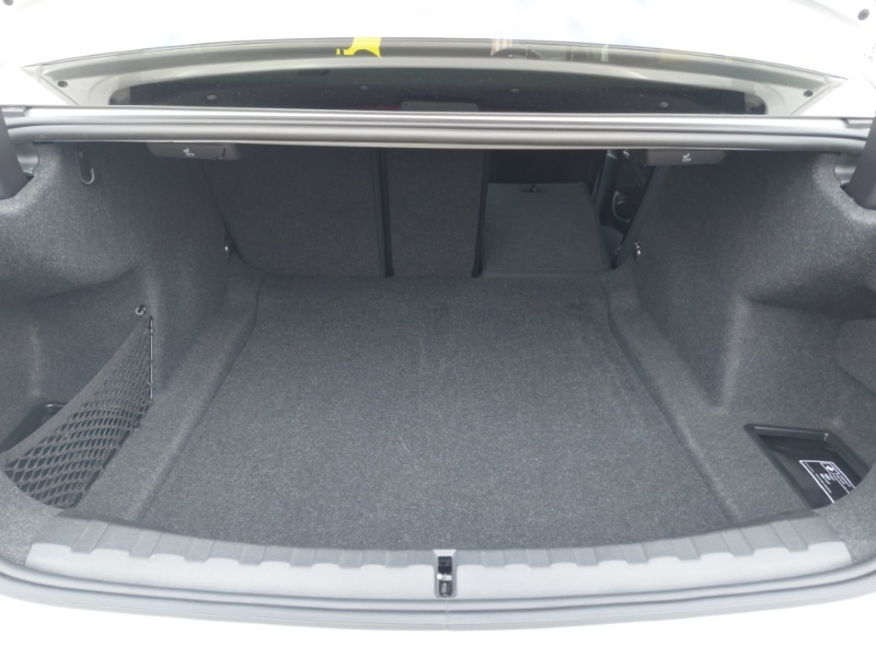 Used BMW 3 Series 2024 for sale - 76459543: Photo 8