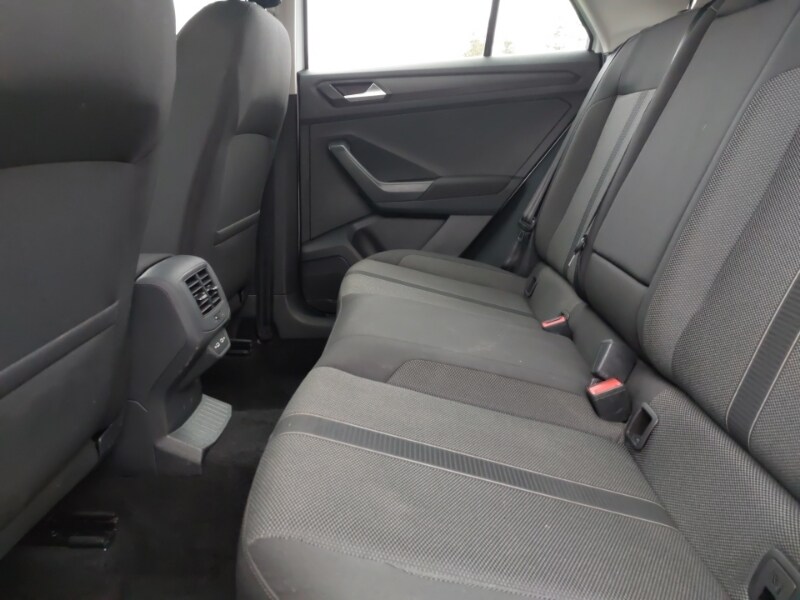 Used Volkswagen T-Roc 2023 for sale - 77509416: Photo 6