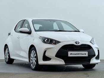Used Toyota Yaris 2022 for sale - 77975264: Photo