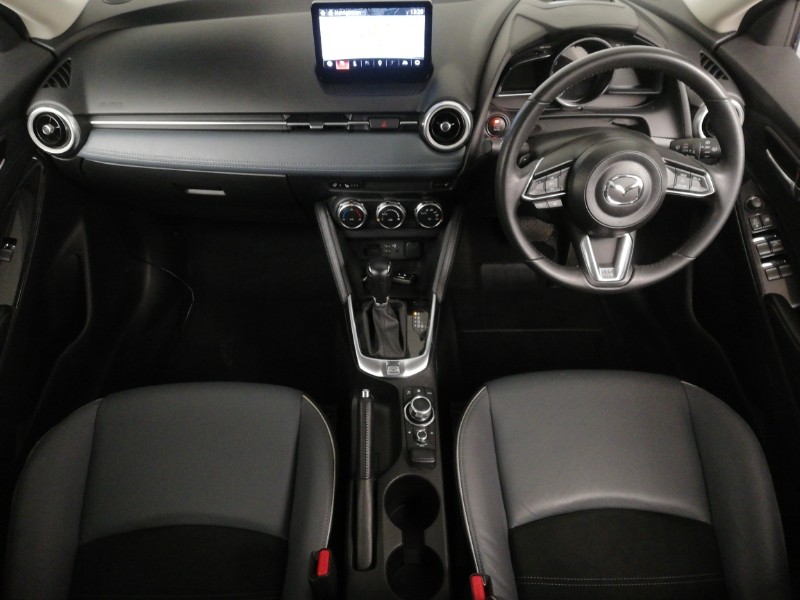 Used Mazda Mazda2 2022 for sale - 77986927: Photo 2