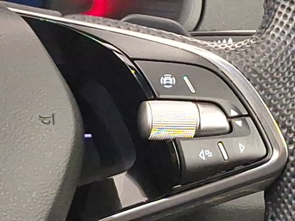 Used Skoda Karoq 2024 for sale - 76212730: Photo 11