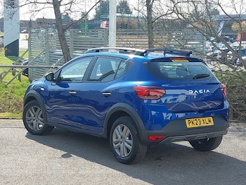 Used Dacia Sandero Stepway 2023 for sale - 75640374: Photo