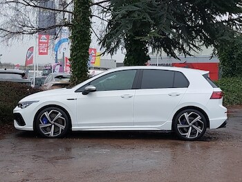 Used Volkswagen Golf 2024 for sale - 77229070: Photo