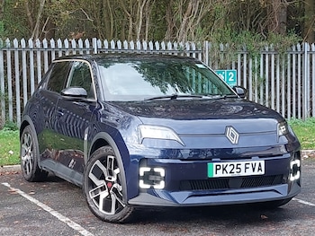 Used Renault 5 2025 for sale - 76492580: Photo