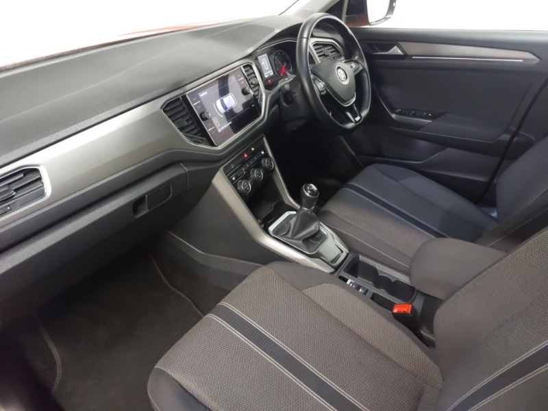 Used Volkswagen T-Roc 2020 for sale - 77380294: Photo 5