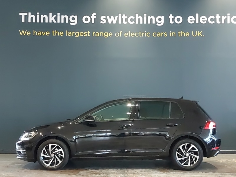 Used Volkswagen Golf 2019 for sale - 76426897: Photo 4