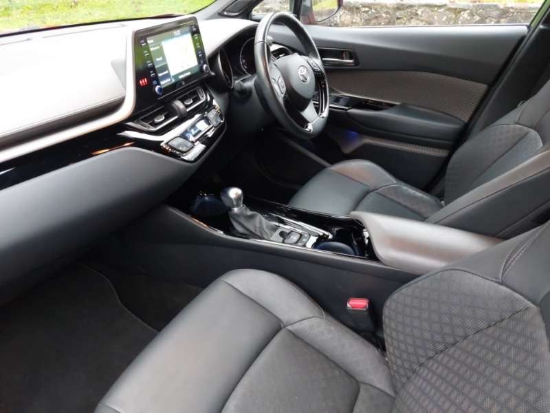 Used Toyota C-HR 2021 for sale - 76497941: Photo 5