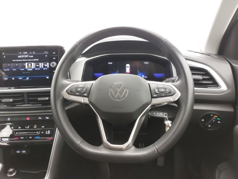 Used Volkswagen T-Roc 2023 for sale - 76479197: Photo 7