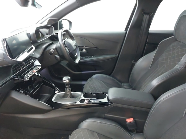 Used Peugeot 208 2021 for sale - 76220972: Photo 5