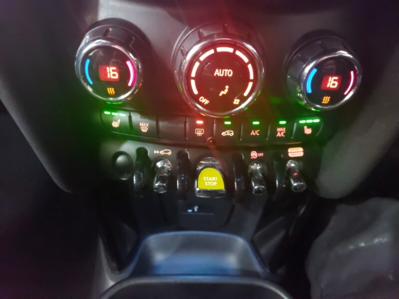 Used MINI Hatch 2021 for sale - 77495554: Photo 12