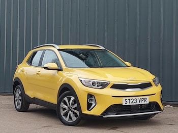 Used Kia Stonic 2023 for sale - 77923984: Photo