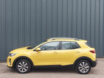 Used Kia Stonic 2023 for sale - 77923984: Photo