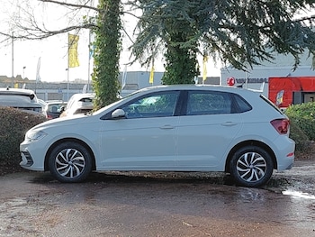 Used Volkswagen Polo 2023 for sale - 77068334: Photo