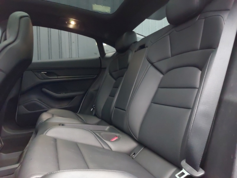 Used Porsche Taycan 2021 for sale - 77660990: Photo 6