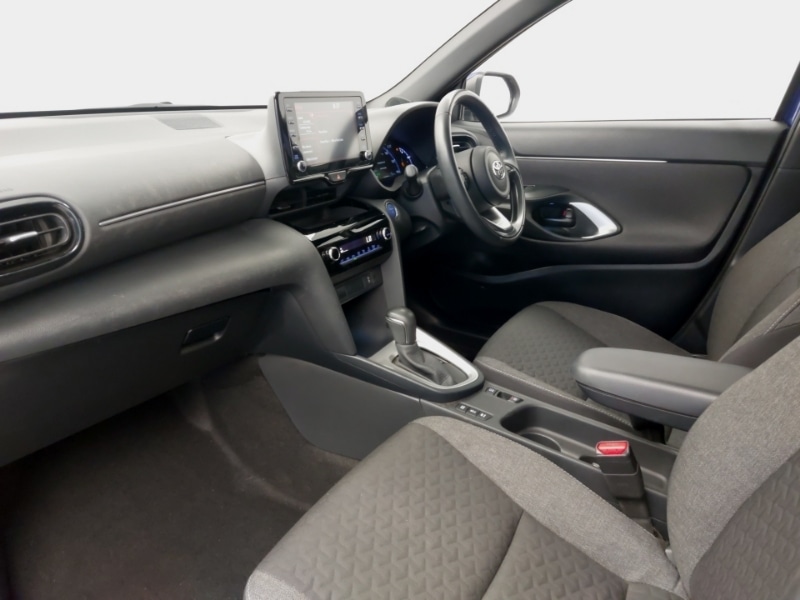 Used Toyota Yaris Cross 2023 for sale - 77580618: Photo 5