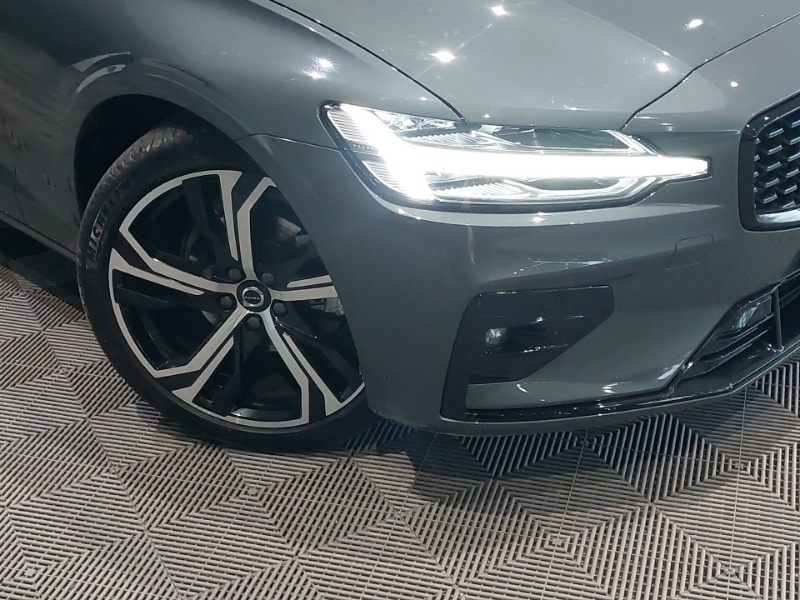 Used Volvo V60 2025 for sale - 77913082: Photo 9